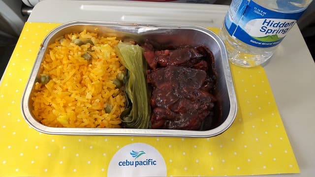 機内食：Cebu Pacific Air 成田→マニラ