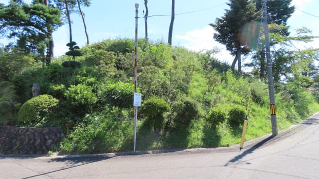 宮城県名取市の飯野坂古墳群(山居古墳)