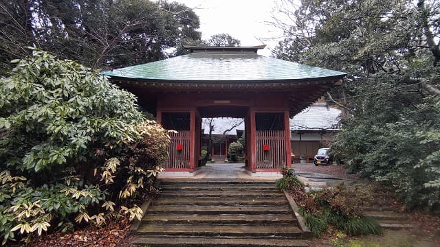 茨城県かすみがうら市の歩崎観音