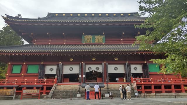 栃木県日光市の日光山輪王寺の三仏堂