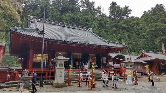栃木県日光市の二荒山神社の拝殿