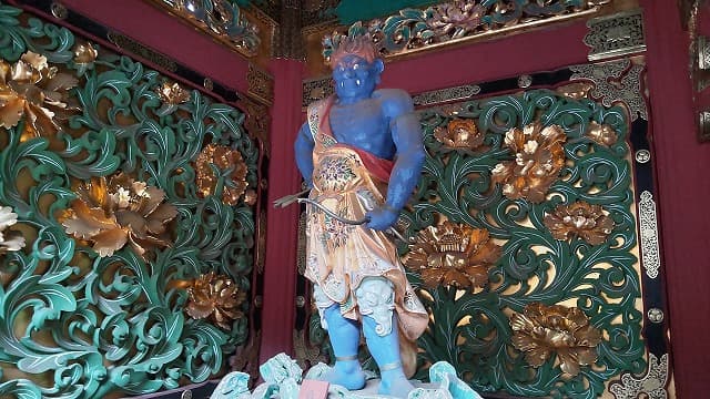 栃木県日光市の大猷院夜叉門_烏摩勒伽