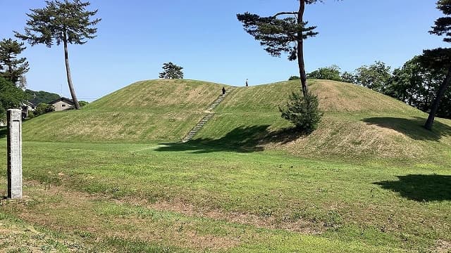 群馬県前橋市の前二子古墳