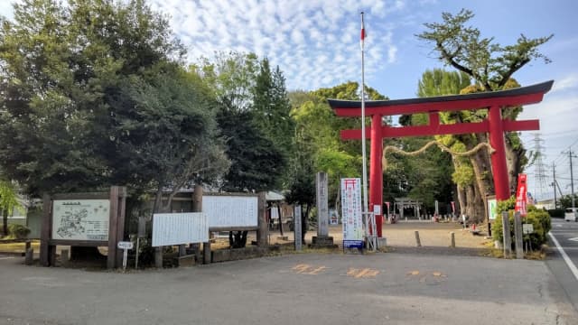 群馬県太田市の生品神社境内(新田義貞挙兵伝説地)