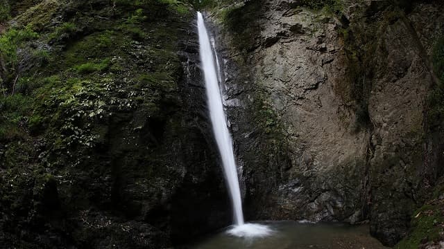 群馬県甘楽郡の線ヶ滝