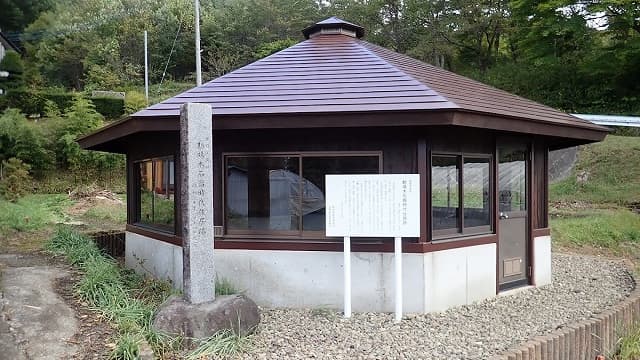 群馬県吾妻郡の勘場木石器時代住居跡