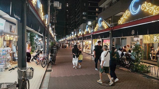 東京都中央区の月島もんじゃストリート