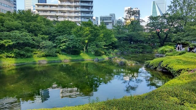 東京都港区の毛利甲斐守邸跡