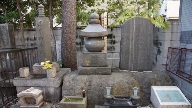 東京都墨田区の杉山和一墓