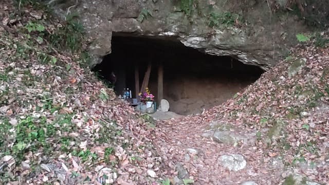 神奈川県鎌倉市の三浦氏やぐら