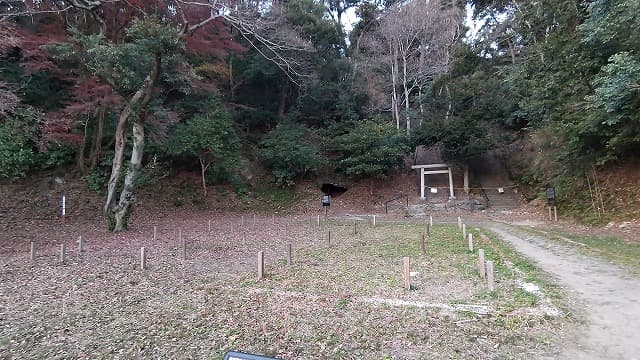 神奈川県鎌倉市の法華堂跡（北条義時墓）