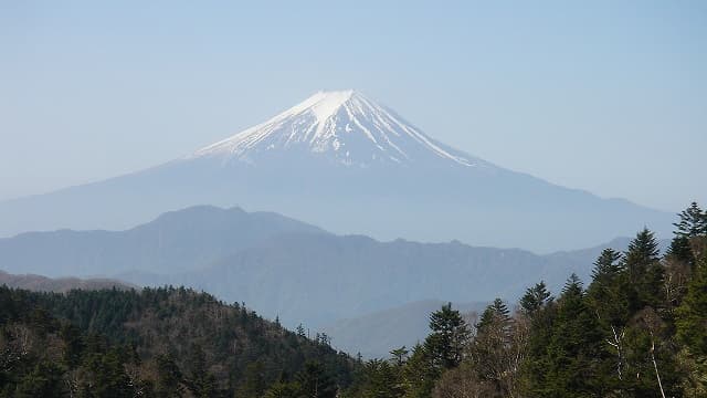 山梨県大月市の小金沢山