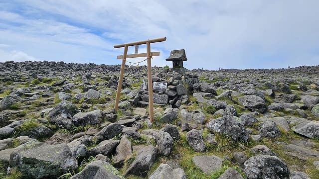 山梨県北杜市の蓼科山