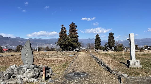 山梨県笛吹市の甲斐国分寺跡
