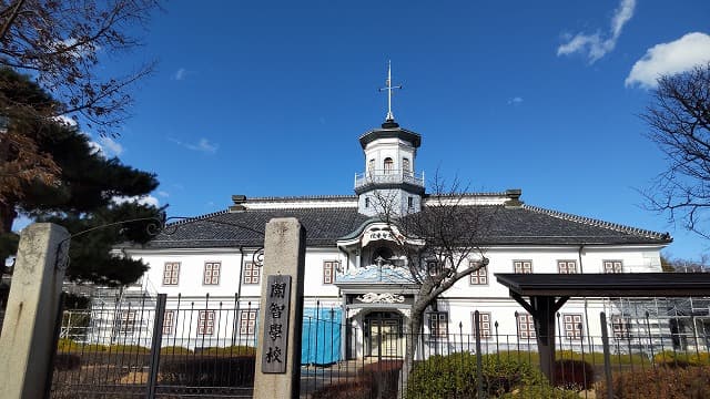 長野県松本市の旧開智学校