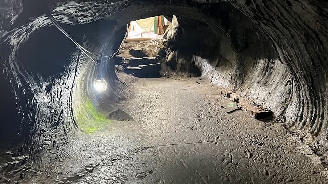 山梨県富士吉田市の船津胎内樹型