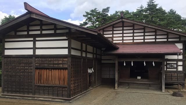 山梨県富士吉田市の小佐野家住宅