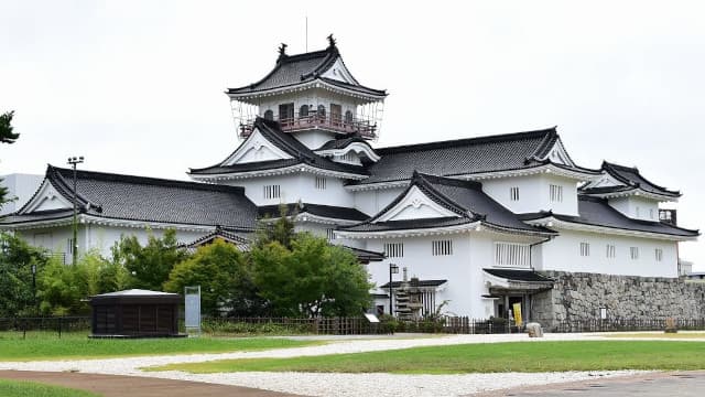 富山県の富山城跡