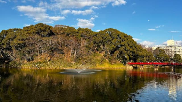 大阪府大阪市の茶臼山古墳および河底池