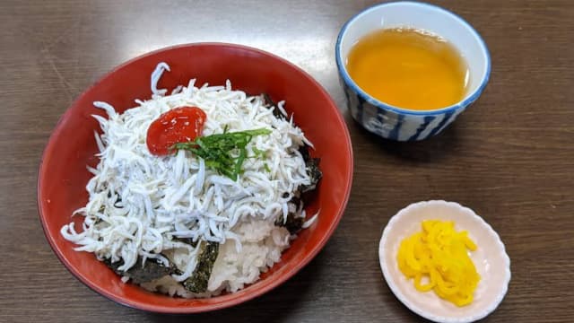 しらす丼