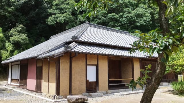 岡山県岡山市の木下利玄生家