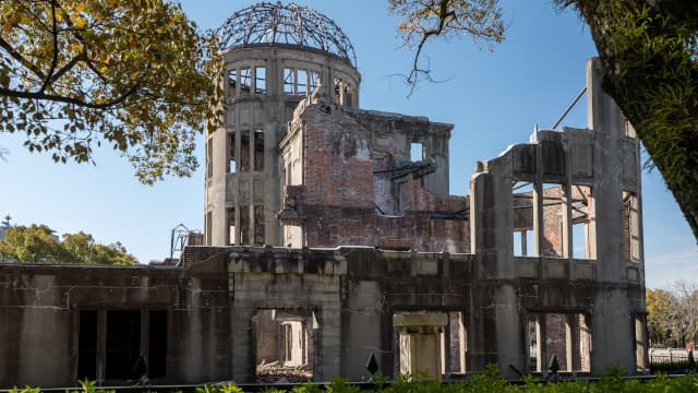 広島県広島市の原爆ドーム