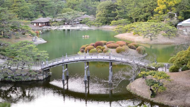 香川県高松市の栗林公園