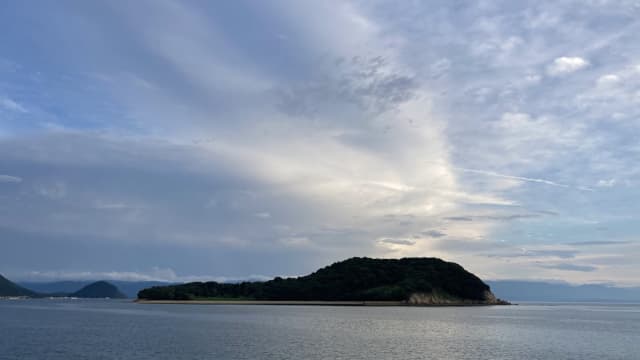 香川県三豊市の小蔦島貝塚