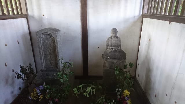 愛媛県今治市の甘藷地蔵