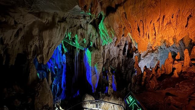 高知県香美市の龍河洞