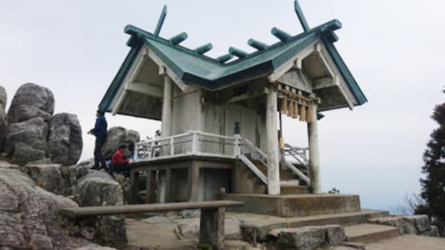 福岡県筑紫野市の宝満山