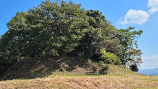 福岡県八女郡の八女古墳群（善蔵塚古墳）