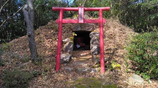 福岡県築上郡の山田古墳