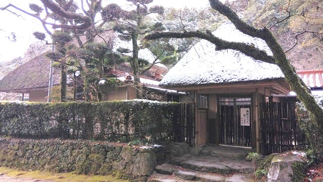 佐賀県神埼市の九年庵（旧伊丹氏別邸）庭園