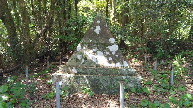 長崎市の長崎金星観測碑・観測台