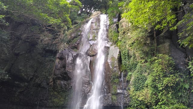 長崎県佐世保市の潜龍水