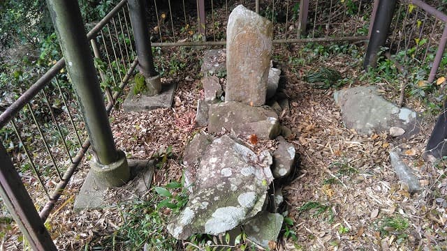 長崎県東彼杵郡の川棚町のキリシタン墓碑