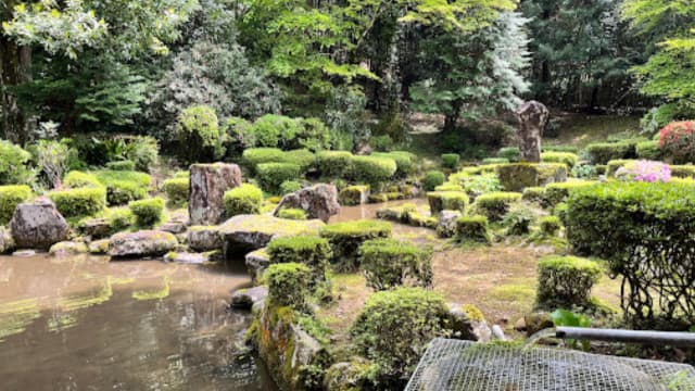 熊本県阿蘇郡の満願寺庭園