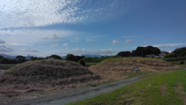 宮崎県西都市の新田原古墳群