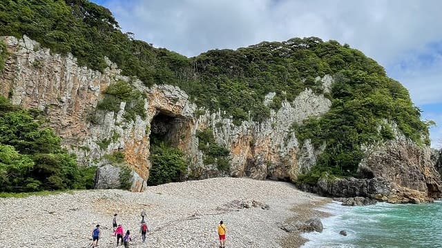 宮崎県東臼杵郡の乙島