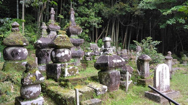 鹿児島市の川田堂園供養塔群