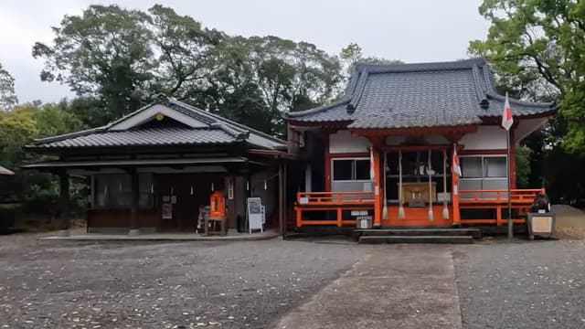 曽於市の岩川八幡神社