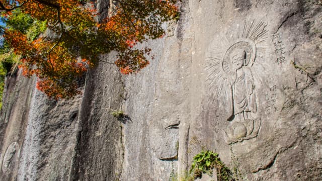 鹿児島県の清水磨崖仏