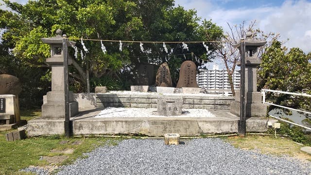 沖縄県那覇市の沖宮天燈山御嶽